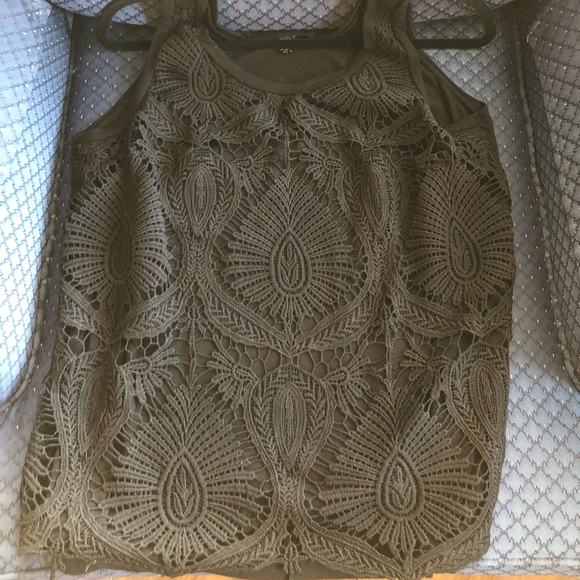 Lane Bryant, Size 14/16, Shell/Tank Top - Picture 6 of 6